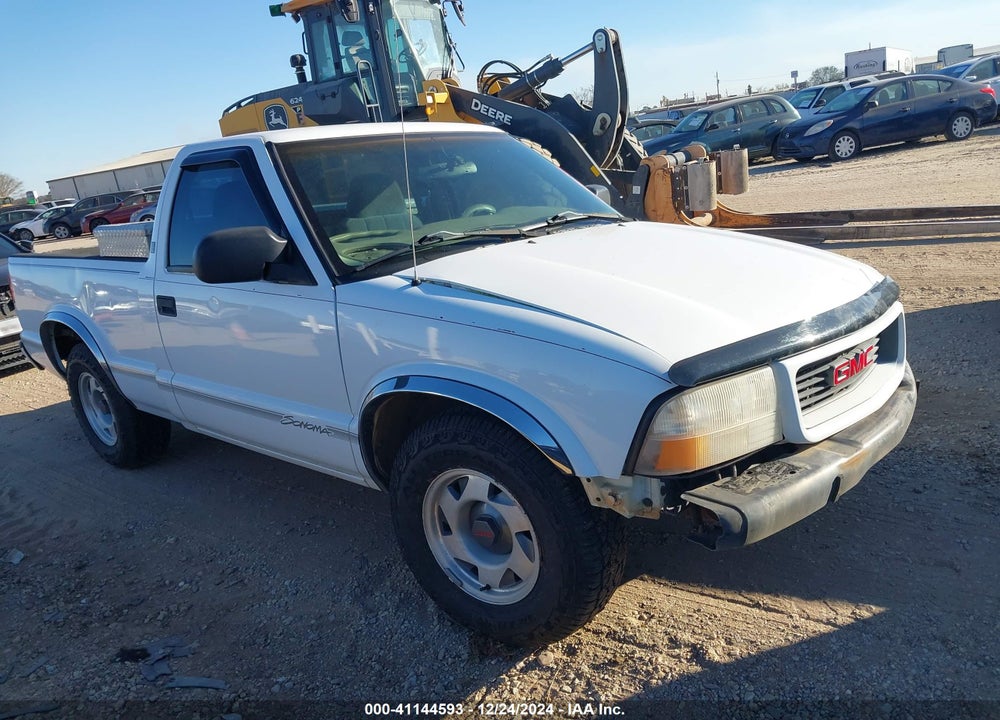 1999 GMC SONOMA SLS VIN: 1GTCS1444X8513144