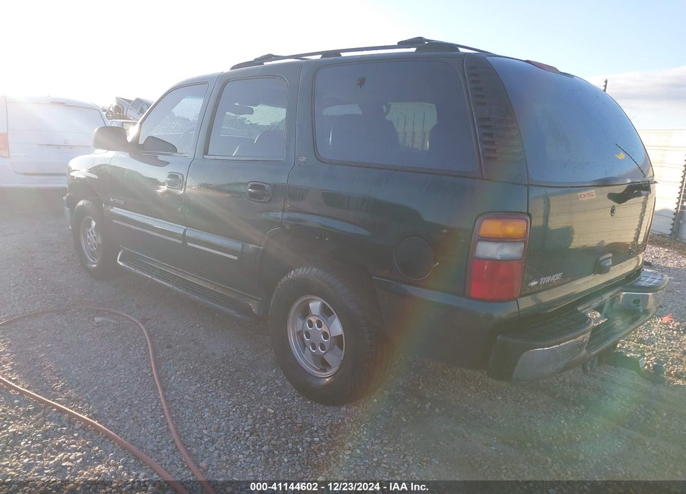 2001 CHEVROLET TAHOE LT VIN: 1GNEC13T21R114904