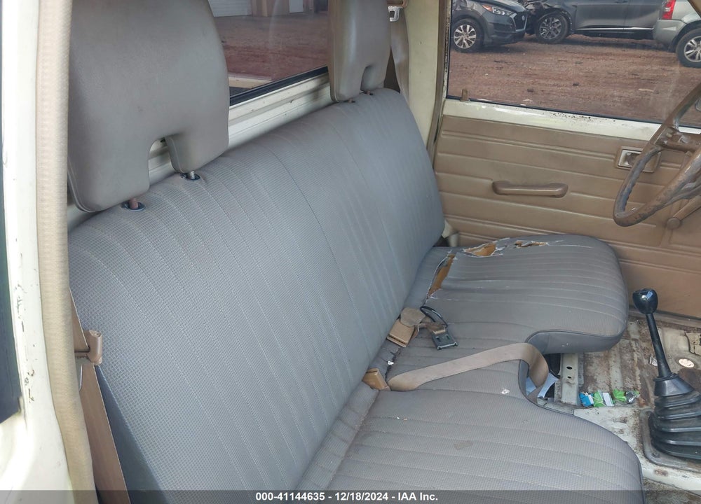 1987 TOYOTA PICKUP 1/2 TON RN50 VIN: JT4RN50R6H0299087