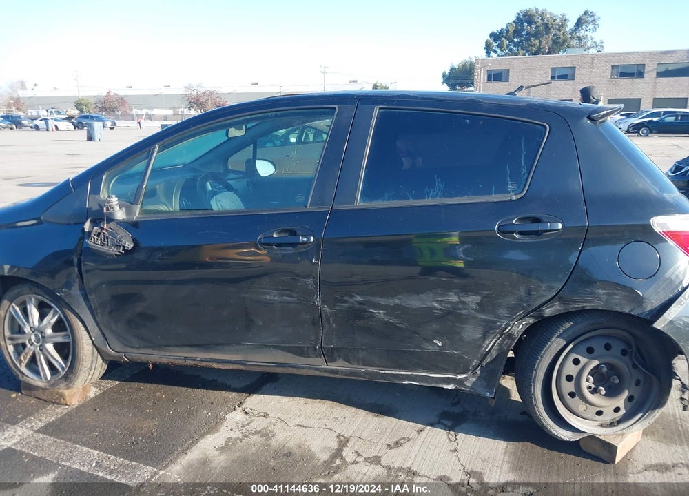 2012 TOYOTA YARIS VIN: JTDKTUD31CD532673