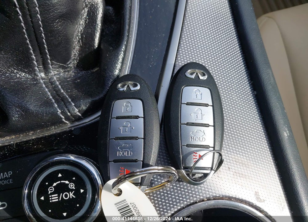 2015 INFINITI Q50 VIN: JN1BV7AP4FM357846