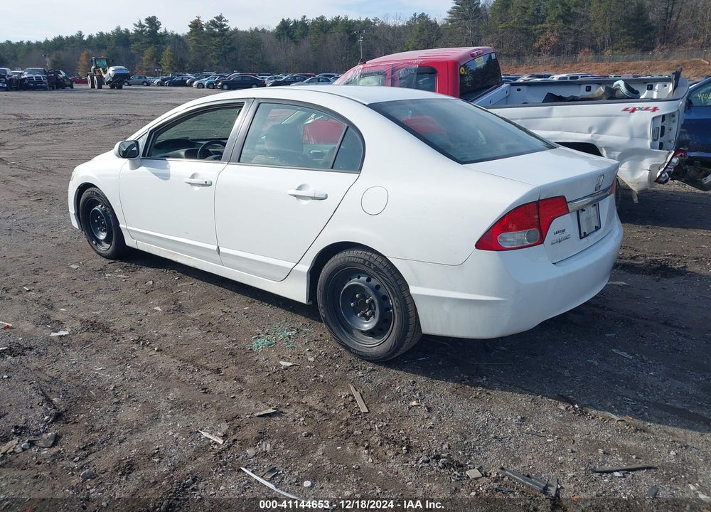 2010 HONDA CIVIC LX VIN: 2HGFA1F52AH560195