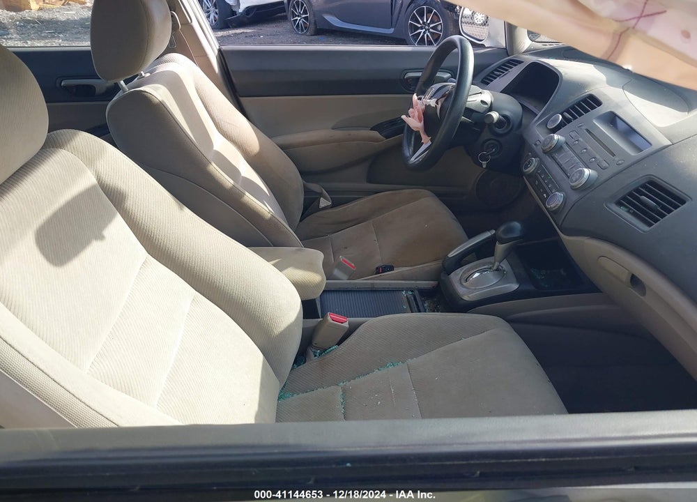 2010 HONDA CIVIC LX VIN: 2HGFA1F52AH560195