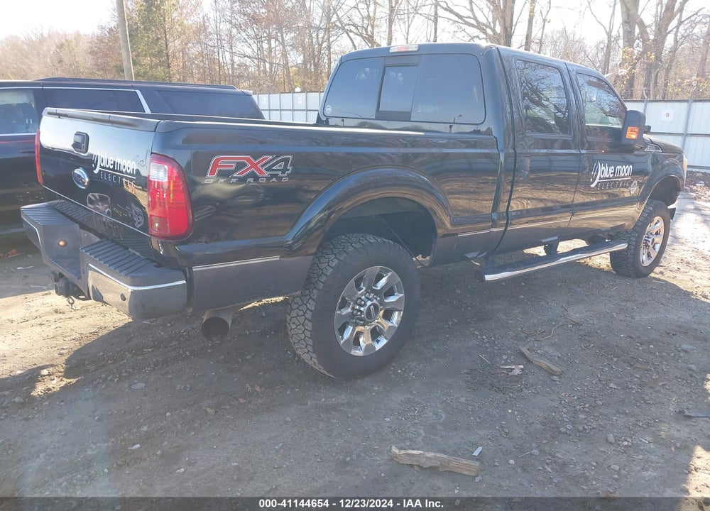 2012 FORD F-250 LARIAT VIN: 1FT7W2BT4CEB60616