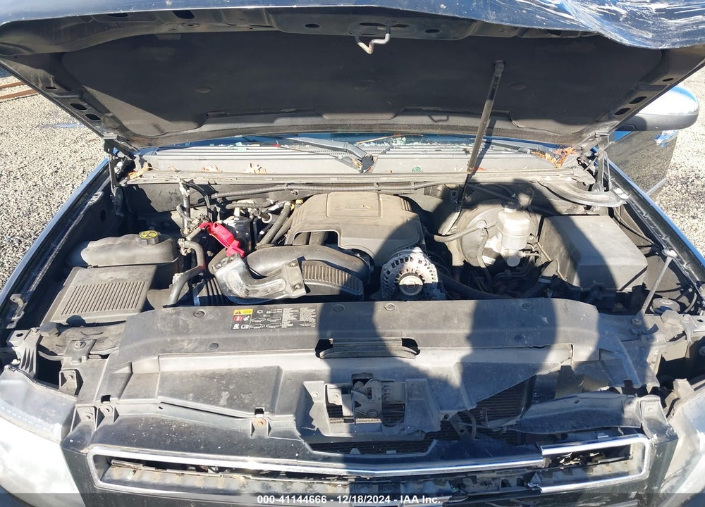 2013 CHEVROLET SUBURBAN 1500 LTZ VIN: 1GNSKKE7XDR211929