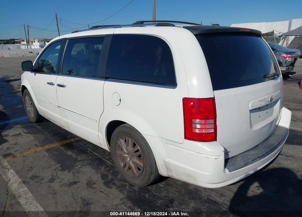 2008 CHRYSLER TOWN & COUNTRY LIMITED VIN: 2A8HR64X48R646882