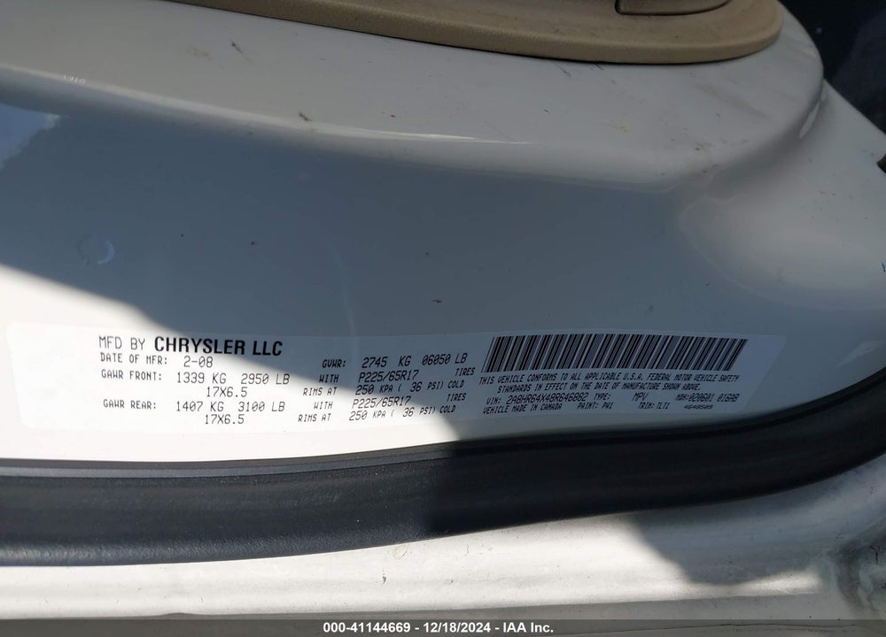 2008 CHRYSLER TOWN & COUNTRY LIMITED VIN: 2A8HR64X48R646882