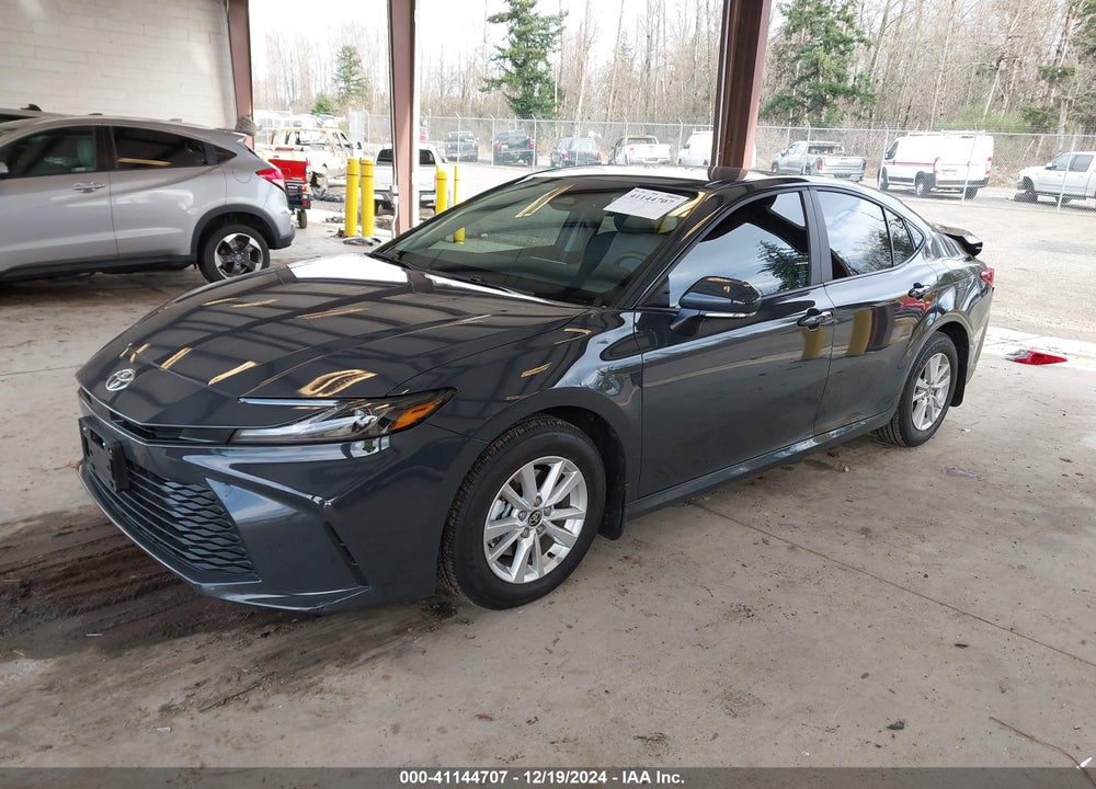 2025 TOYOTA CAMRY LE VIN: 4T1DAACK5SU074247