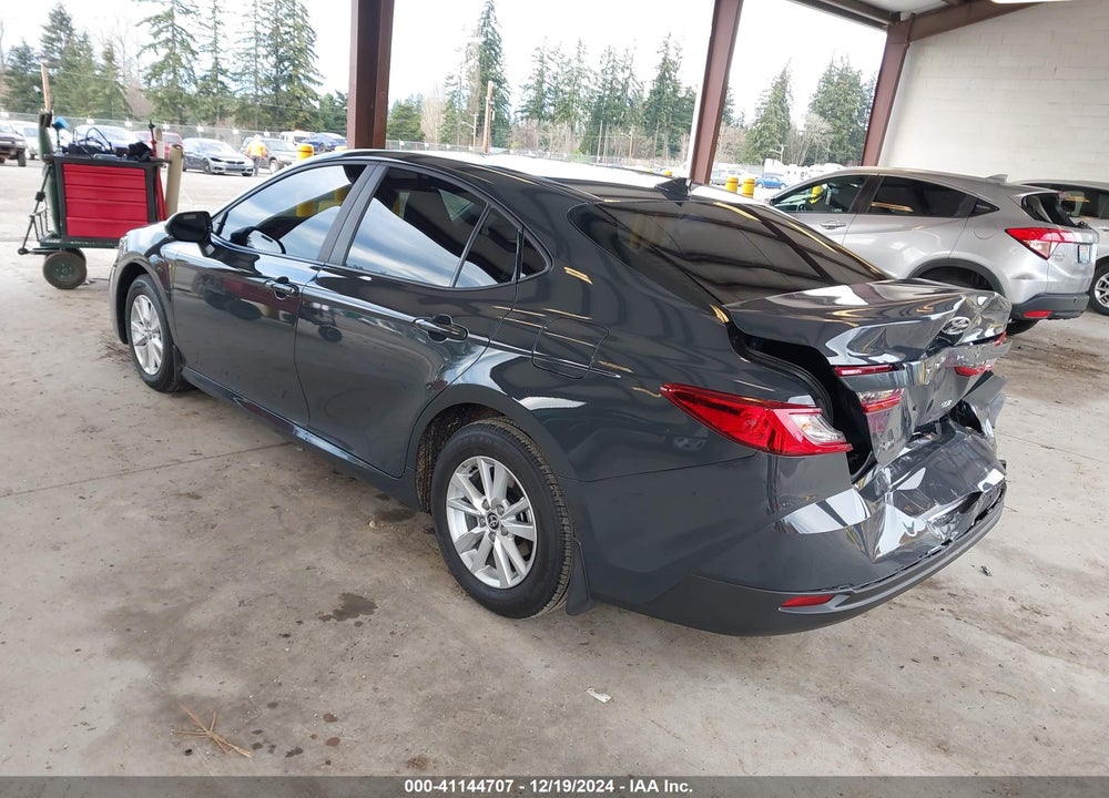2025 TOYOTA CAMRY LE VIN: 4T1DAACK5SU074247