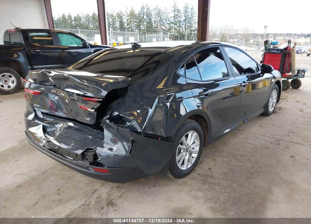 2025 TOYOTA CAMRY LE VIN: 4T1DAACK5SU074247