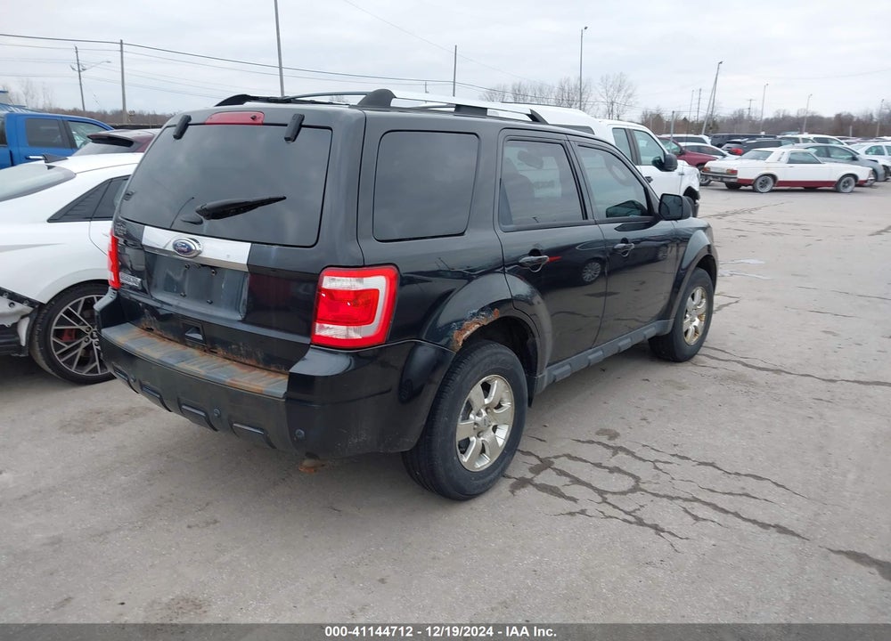 2011 FORD ESCAPE LIMITED VIN: 1FMCU9E70BKB02672