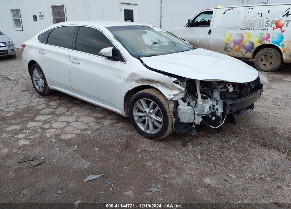 2015 TOYOTA AVALON XLE VIN: 4T1BK1EB6FU157161