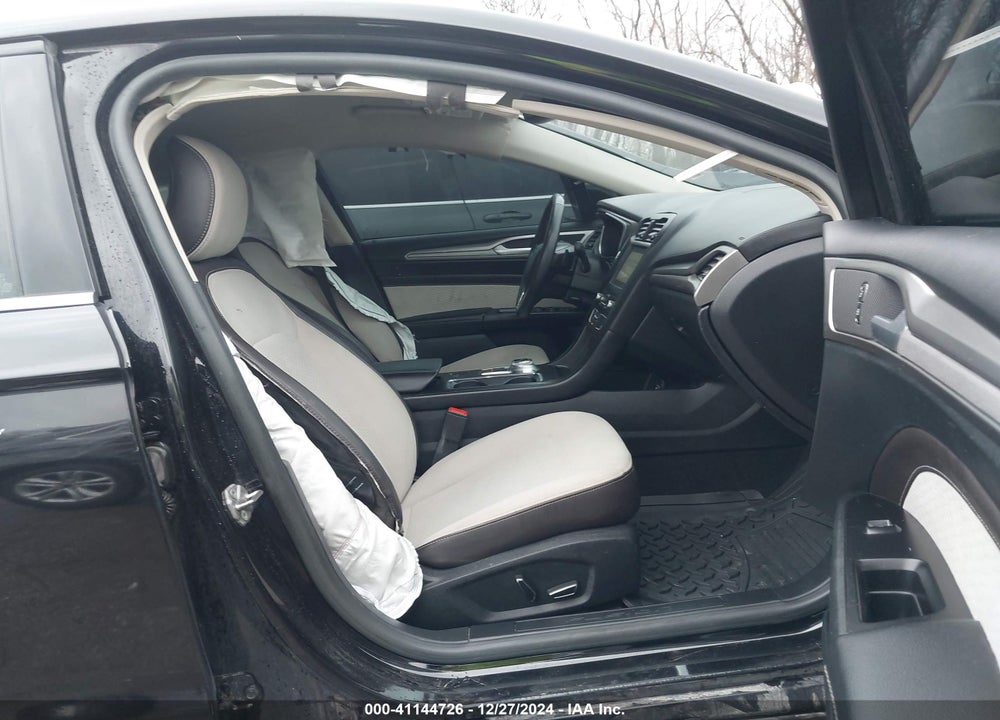 2019 FORD FUSION VIN: 3FA6P0HD8KR231931
