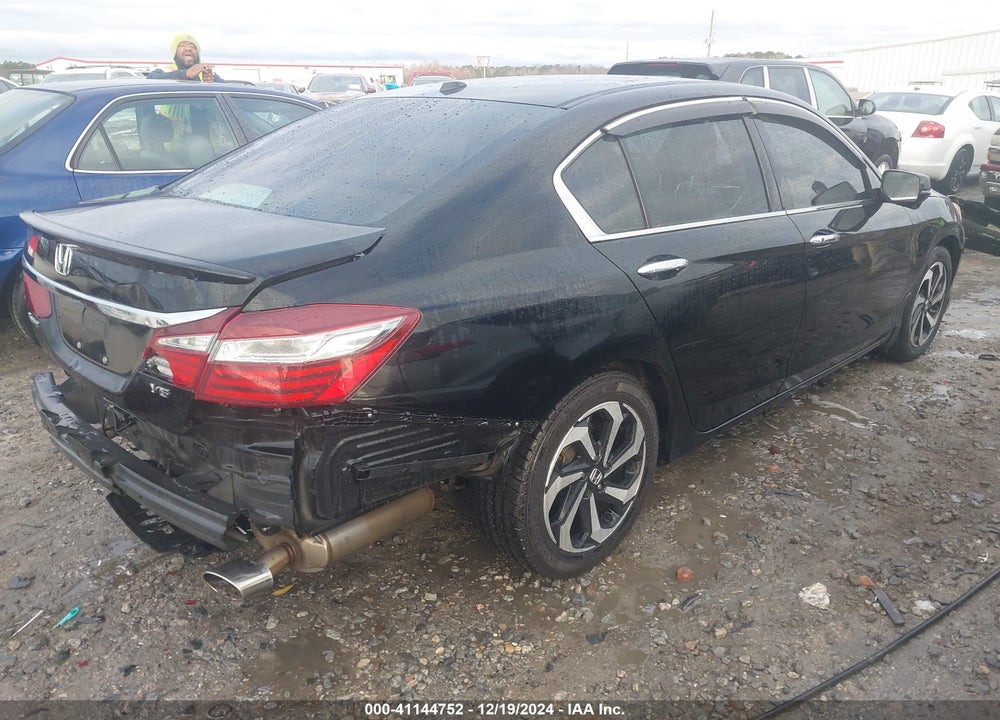 2017 HONDA ACCORD EX-L V6 VIN: 1HGCR3F81HA016782