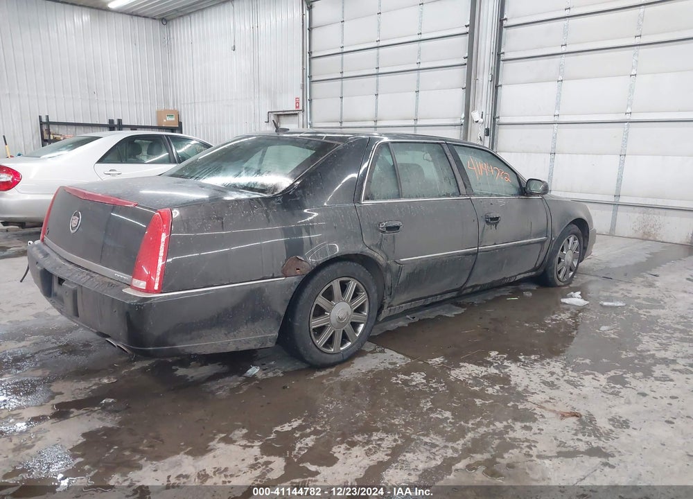 2006 CADILLAC DTS VIN: 1G6KD57Y86U238415