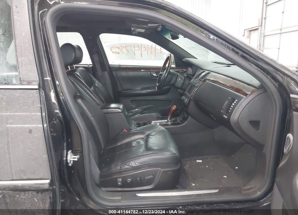 2006 CADILLAC DTS VIN: 1G6KD57Y86U238415