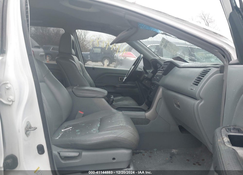 2004 HONDA PILOT EX-L VIN: 2HKYF18594H595477
