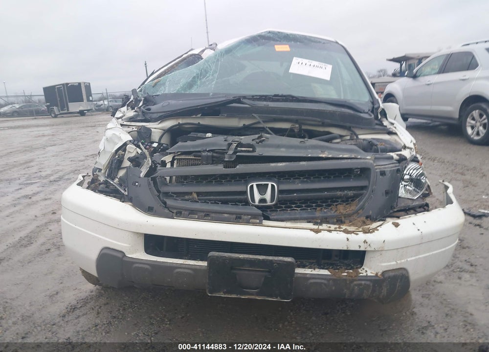 2004 HONDA PILOT EX-L VIN: 2HKYF18594H595477