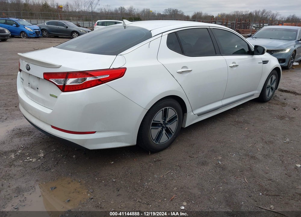 2013 KIA OPTIMA HYBRID LX VIN: KNAGM4AD6D5041671