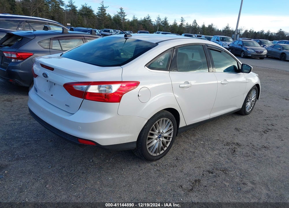 2012 FORD FOCUS SEL VIN: 1FAHP3H23CL460140