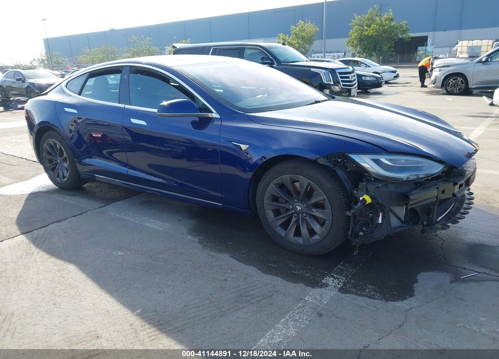 2018 TESLA MODEL S 100D/75D/P100D VIN: 5YJSA1E26JF295615