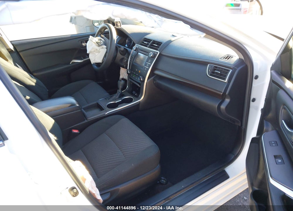2016 TOYOTA CAMRY LE VIN: 4T1BF1FK1GU508126
