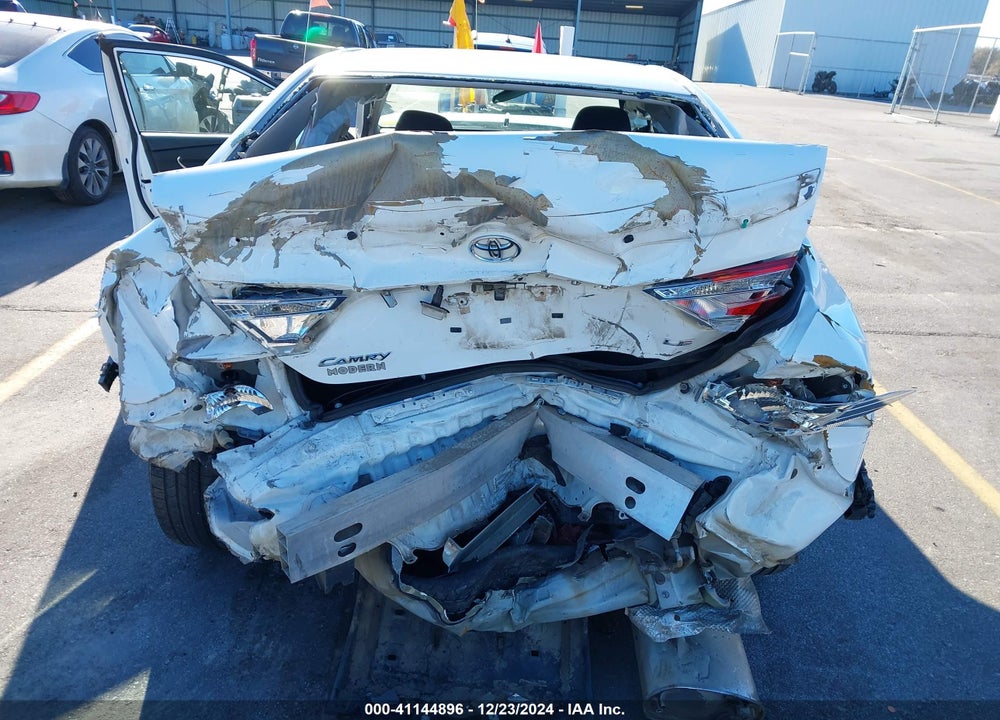 2016 TOYOTA CAMRY LE VIN: 4T1BF1FK1GU508126