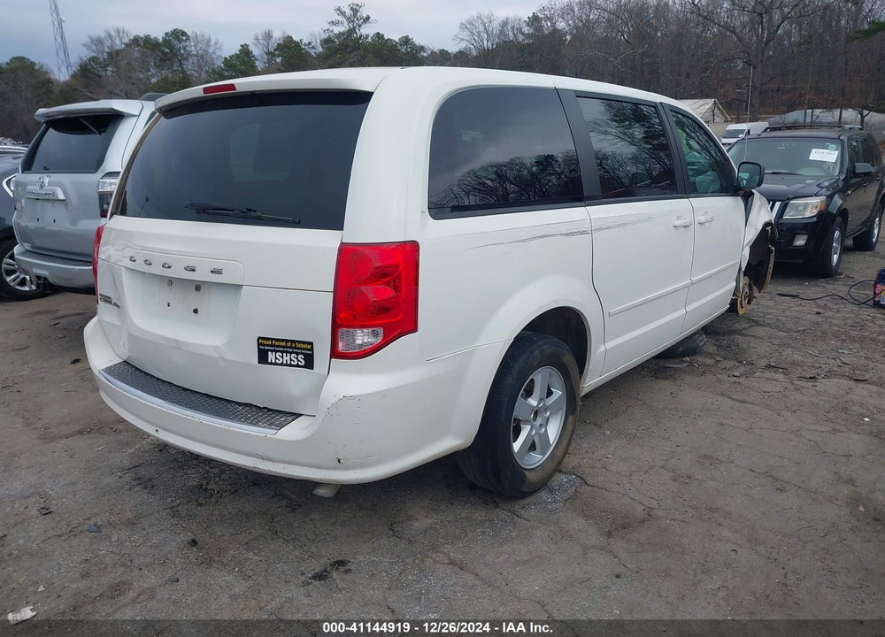 2011 DODGE GRAND CARAVAN MAINSTREET VIN: 2D4RN3DG5BR743444