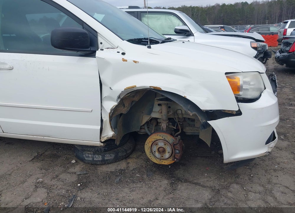 2011 DODGE GRAND CARAVAN MAINSTREET VIN: 2D4RN3DG5BR743444