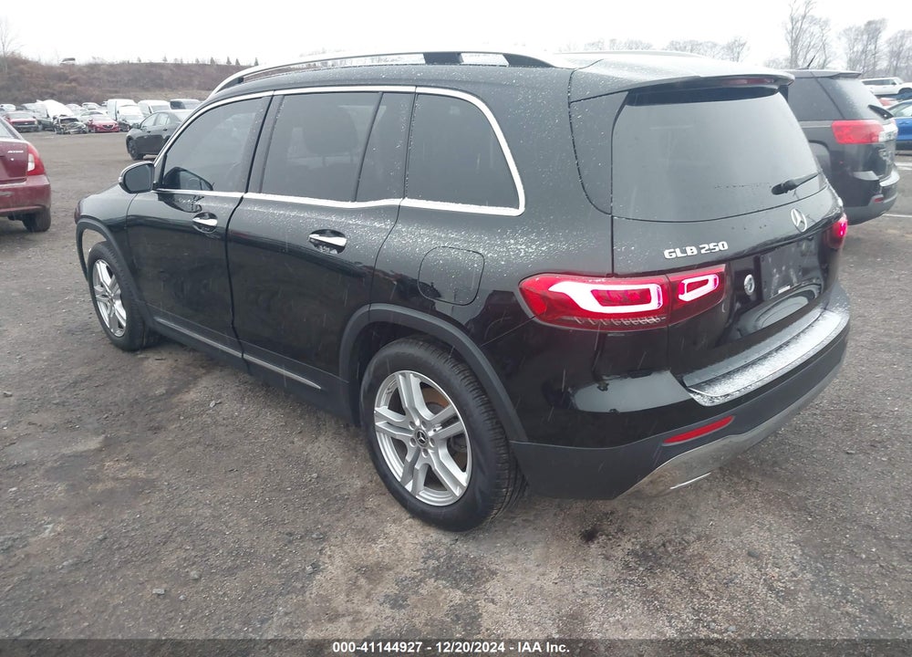 2021 MERCEDES-BENZ GLB 250 4MATIC VIN: W1N4M4HB1MW111848