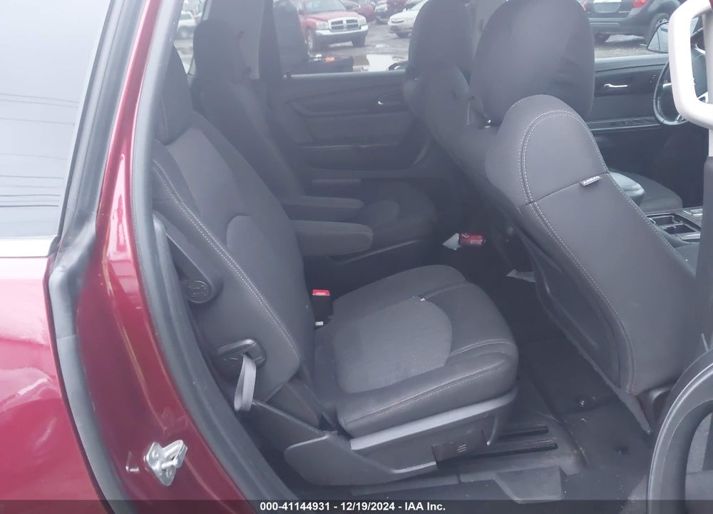2015 CHEVROLET TRAVERSE 1LT VIN: 1GNKRGKDXFJ336188