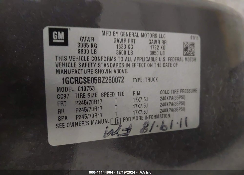 2011 CHEVROLET SILVERADO 1500 VIN: 1GCRCSE05BZ260072