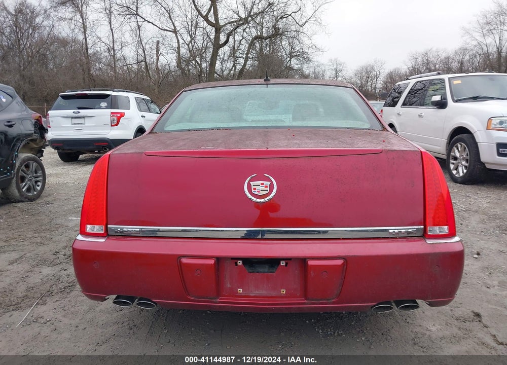 2008 CADILLAC DTS VIN: 1G6KD57Y88U182995