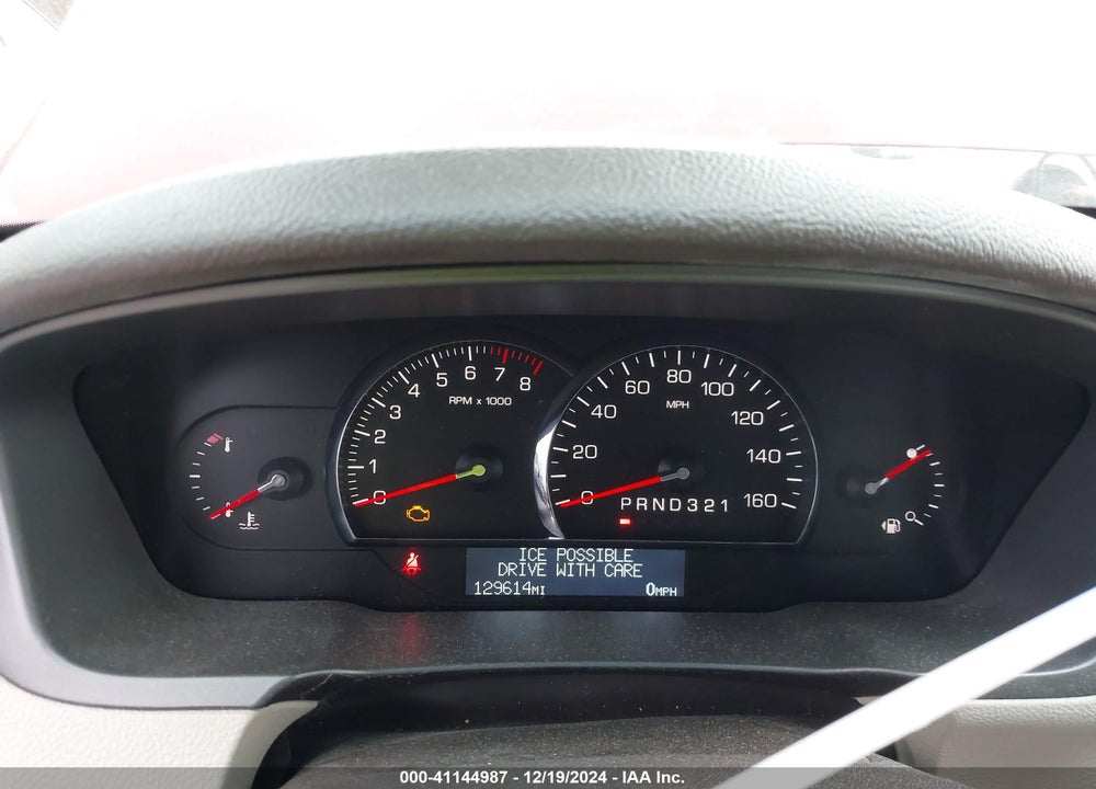 2008 CADILLAC DTS VIN: 1G6KD57Y88U182995