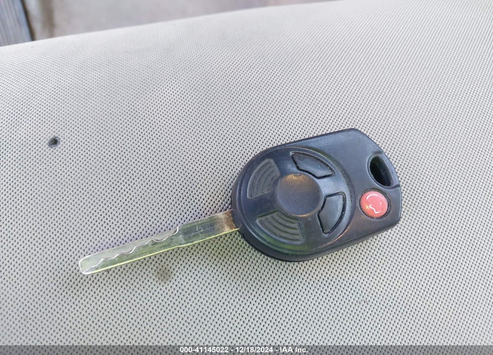 2015 FORD ESCAPE SE VIN: 1FMCU0G75FUB93005