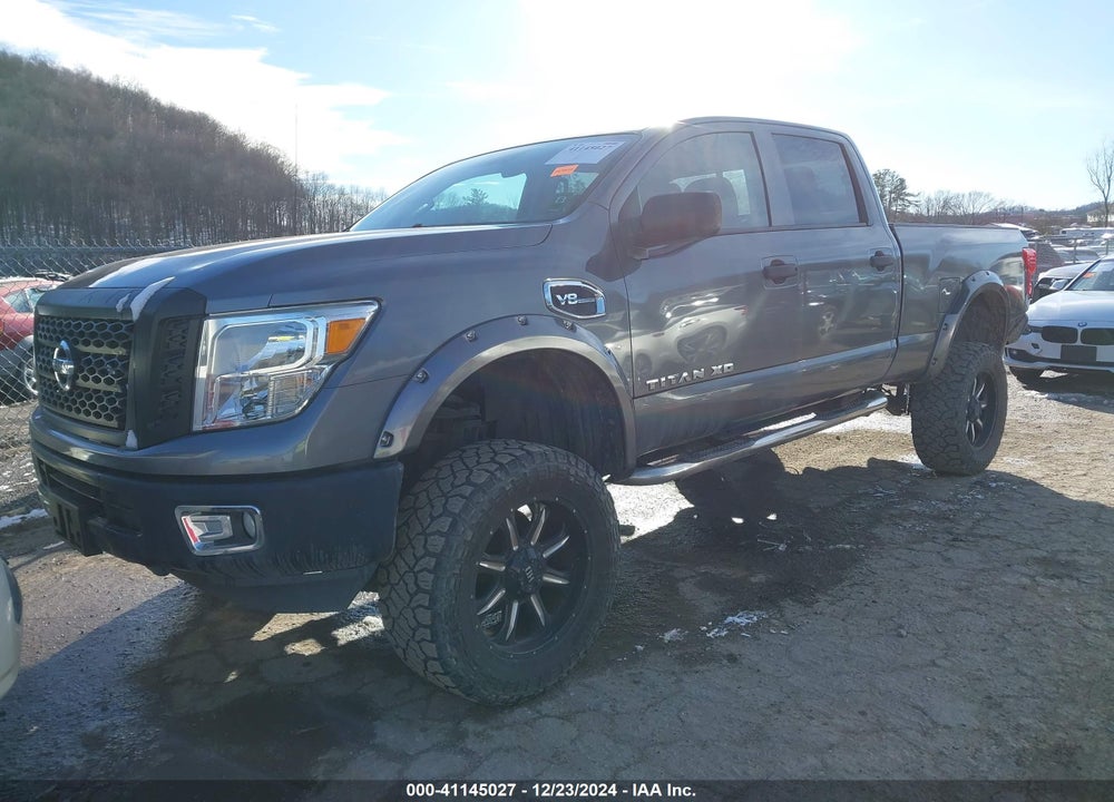 2017 NISS TITAN XD S CREW CAB VIN: 1N6AA1F36HN519221
