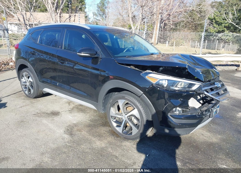 2017 HYUNDAI TUCSON SPORT VIN: KM8J33A24HU551285