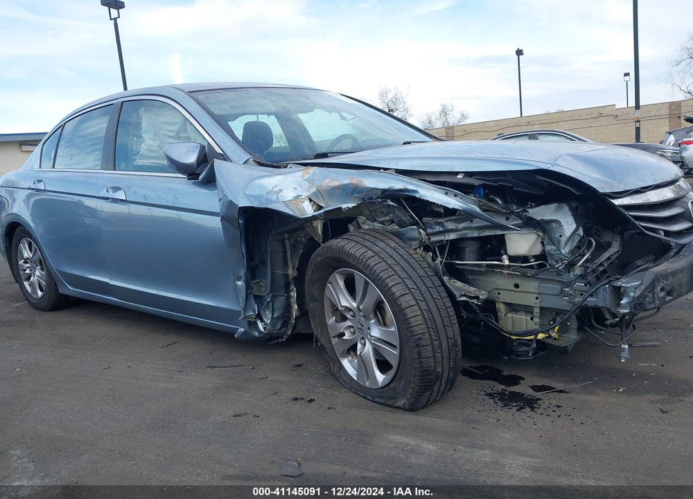 2011 HONDA ACCORD 2.4 LX-P VIN: 1HGCP2F49BA118822
