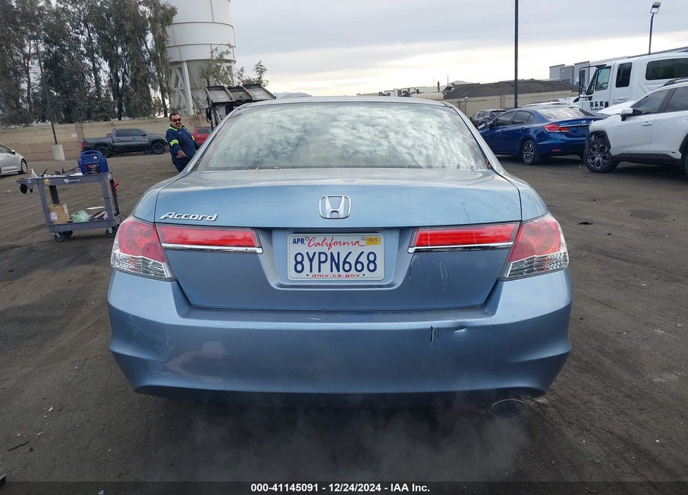 2011 HONDA ACCORD 2.4 LX-P VIN: 1HGCP2F49BA118822