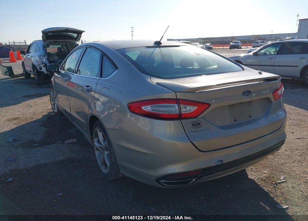 2015 FORD FUSION VIN: 3FA6P0H96FR213543