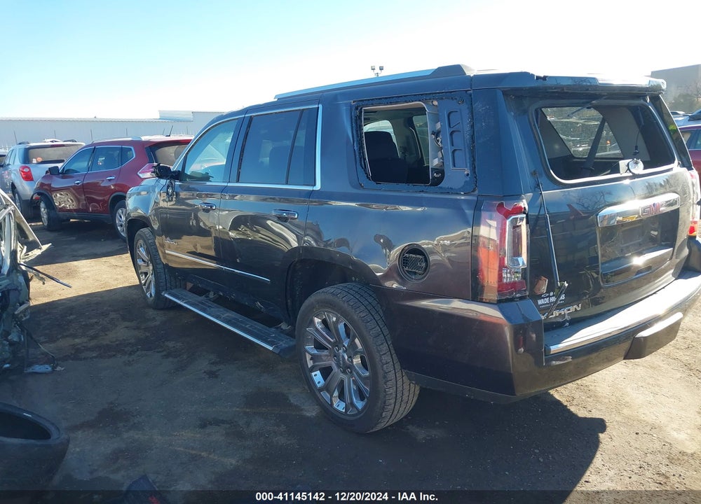 2016 GMC YUKON DENALI VIN: 1GKS2CKJ2GR333675