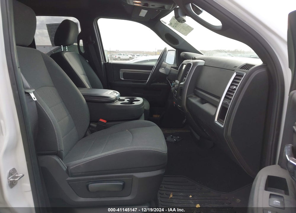2021 RAM 1500 CLASSIC VIN: 1C6RR7GG4MS506196