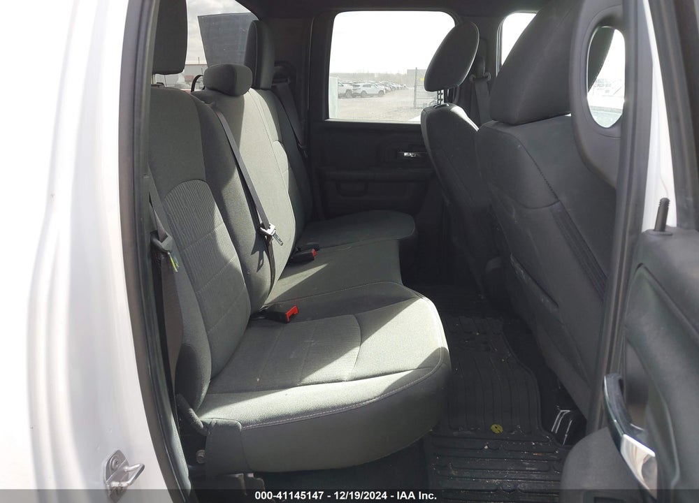 2021 RAM 1500 CLASSIC VIN: 1C6RR7GG4MS506196