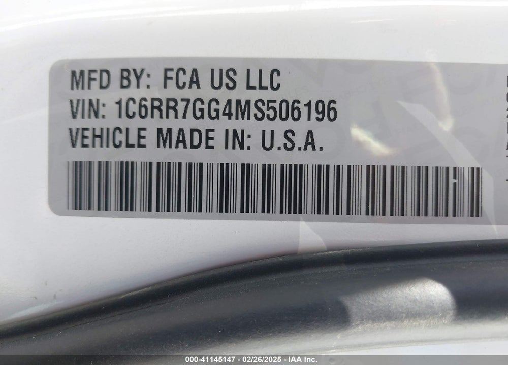 2021 RAM 1500 CLASSIC VIN: 1C6RR7GG4MS506196