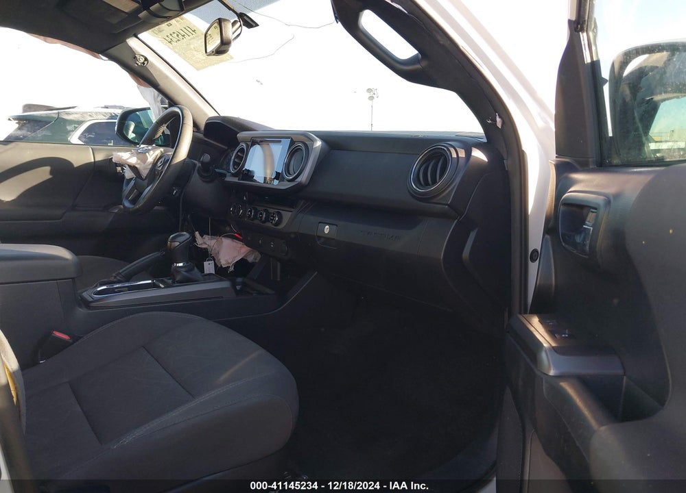 2017 TOYOTA TACOMA TRD SPORT VIN: 5TFCZ5AN1HX099327
