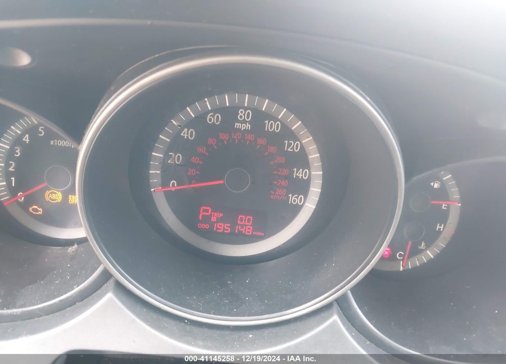2010 KIA OPTIMA VIN: KNAGG4A8XA5397935