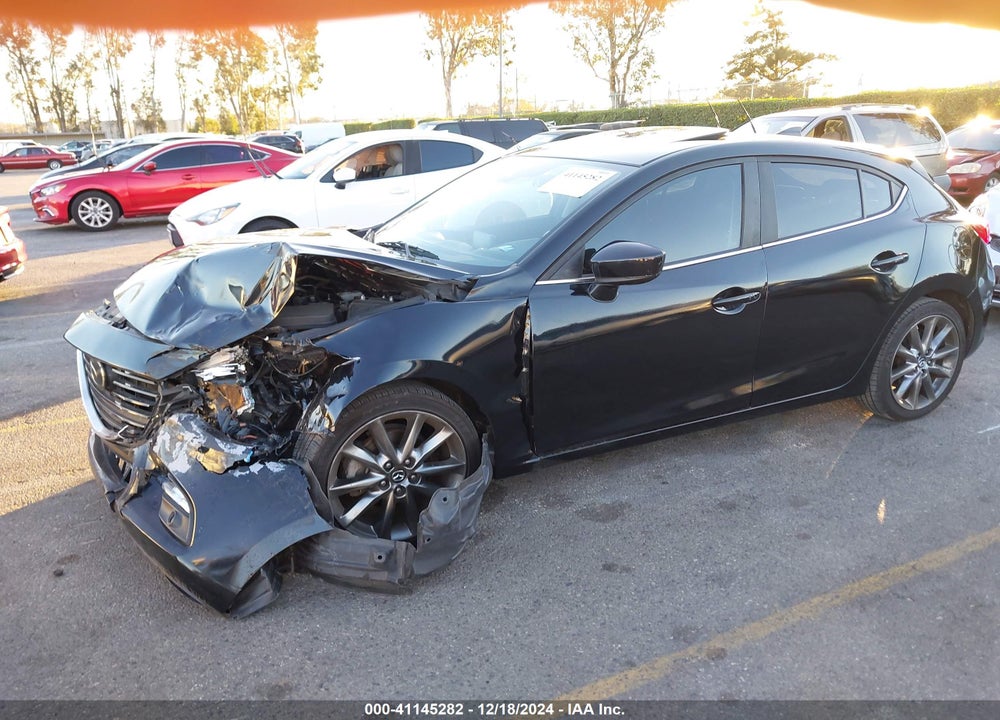 2018 MAZDA 3 GRAND TOURING VIN: 3MZBN1M33JM270419