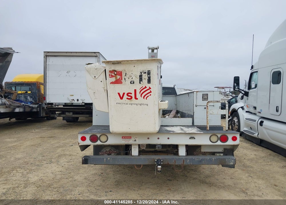 2013 RAM 5500 CHASSIS TRADESMAN/SLT VIN: 3C7WRNAL4DG595347
