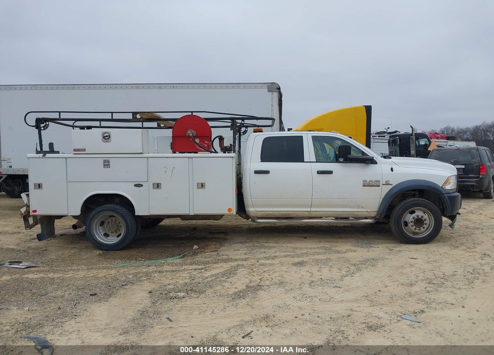 2014 RAM 5500 CHASSIS TRADESMAN/SLT/LAIE VIN: 3C7WRMFL1EG281840