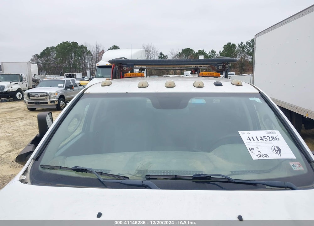 2014 RAM 5500 CHASSIS TRADESMAN/SLT/LAIE VIN: 3C7WRMFL1EG281840
